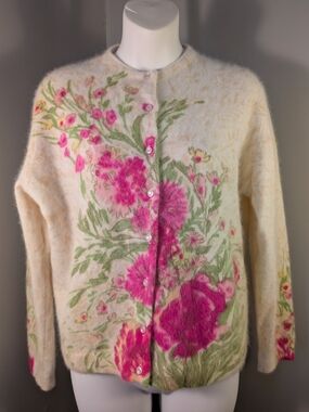 Vintage Premier Angora & Lambswool Pink Floral Cardigan 1950's-1960's Fuzzy Knit